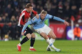 职业旅程与成长经历：从米内罗到伊蒂哈德-九鼎体育