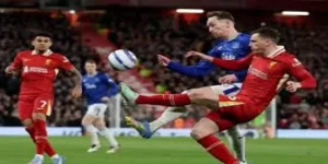 利物浦锁定左后卫引援目标，VAR风波下阵容深度再受关注-九鼎体育